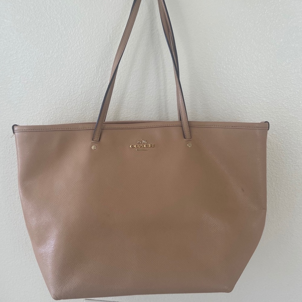 Tan COACH City Zip Tote Shoulder